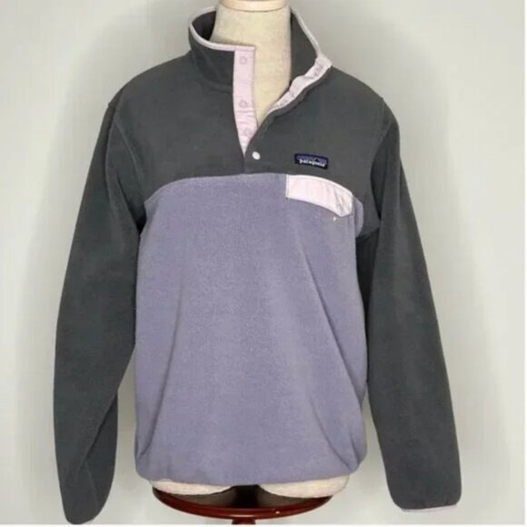 Patagonia Sweaters - Patagonia Women's Lightweight Synchilla Snap-T Pullover Purple Gray Size Medium